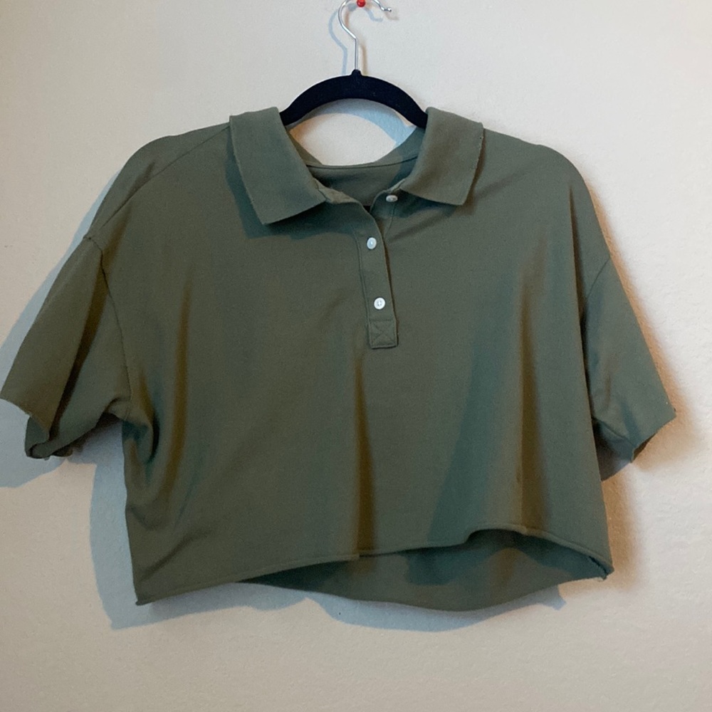 Green Aerie collared crop top